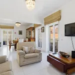 Apartment Bc House - Santa Cruz (Oeste)
