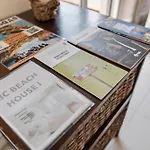 Apartment Bc House -