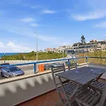 Apartment Bc House -