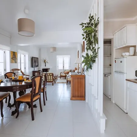 Bc House - * Santa Cruz (Oeste)