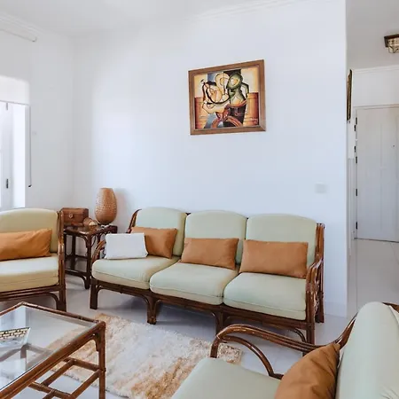 Bc House - * Santa Cruz (Oeste)