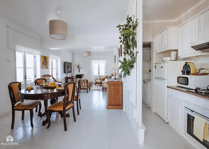 Bc House - * Санта-Круш